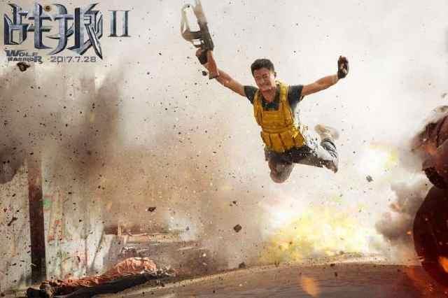 战狼2在香港票房惨淡观众却爆满，影院老板决定加映