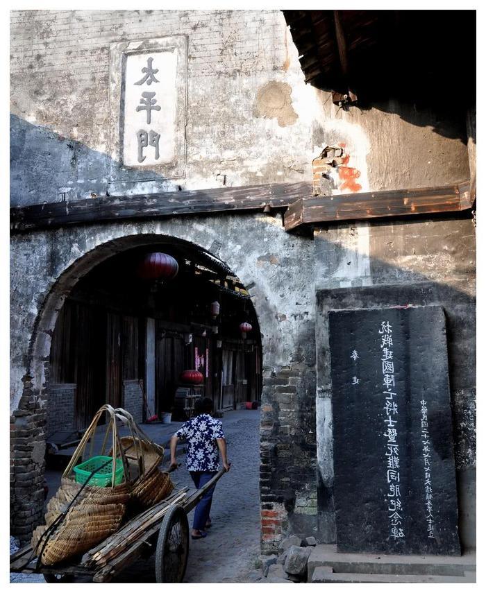 广西四大的古镇,大圩!