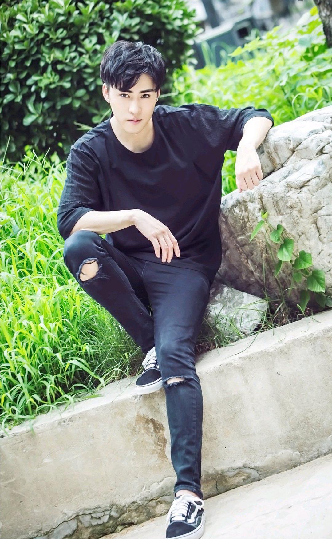 宫政个人资料写真作品