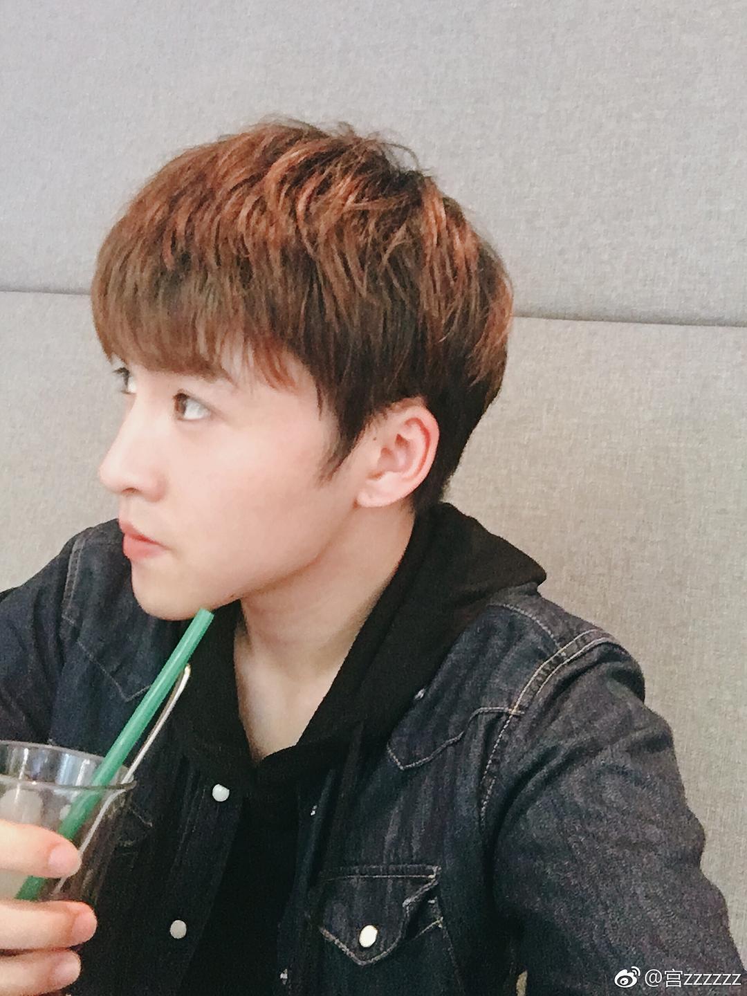 宫政个人资料写真作品