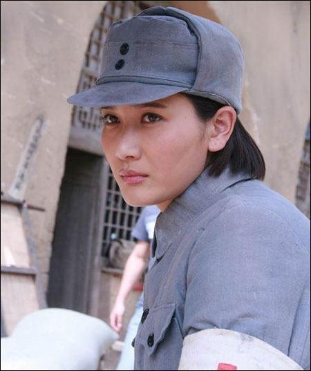 侯勇为什么和潘雨辰离婚(跟侯勇两年婚姻是我不愿谈及的过往)(5)