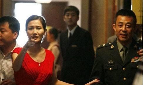 侯勇为什么和潘雨辰离婚(跟侯勇两年婚姻是我不愿谈及的过往)(28)