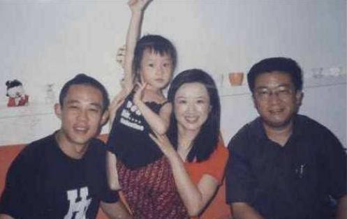 侯勇为什么和潘雨辰离婚(跟侯勇两年婚姻是我不愿谈及的过往)(19)