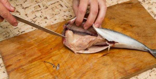 怎么炸鱼好吃又脆嫩,炸鱼怎么炸才酥脆视频图13