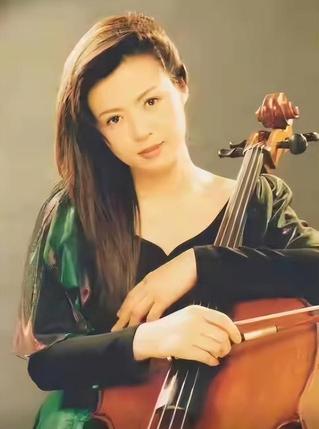 王刚谈成方圆结局（才明白成方圆为什么和王刚离婚）(36)