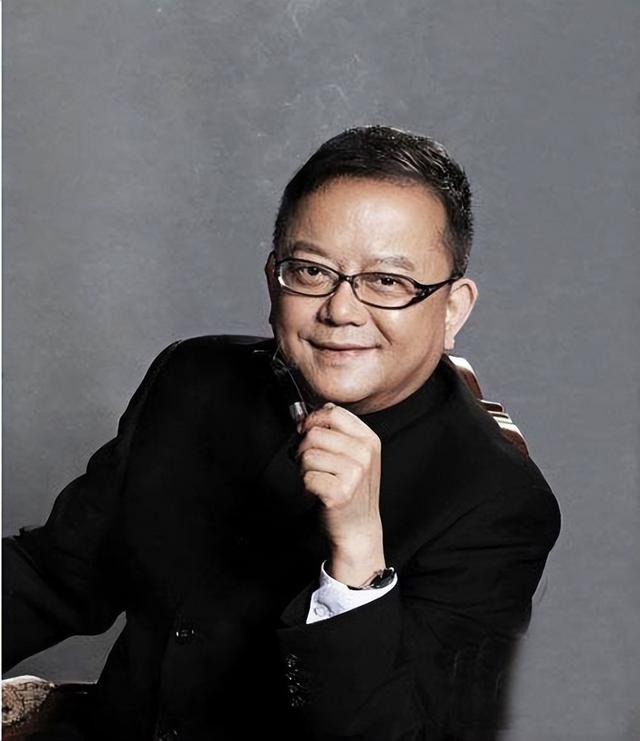 王刚谈成方圆结局（才明白成方圆为什么和王刚离婚）(7)