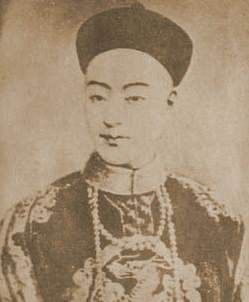 乾隆帝后谁继位,乾隆皇帝后面的一位是谁图7