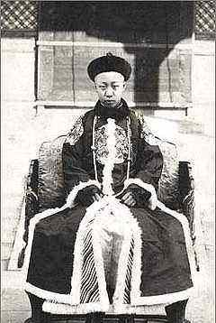 乾隆帝后谁继位,乾隆皇帝后面的一位是谁图8