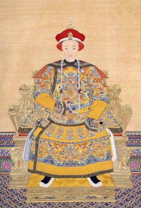 乾隆帝后谁继位,乾隆皇帝后面的一位是谁图5