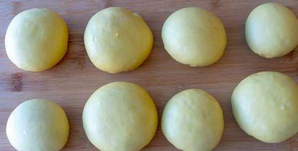 家庭做面包的简单方法,在家做面包简单做法电饭煲图24