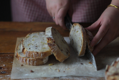 家庭做面包的简单方法,在家做面包简单做法电饭煲图7
