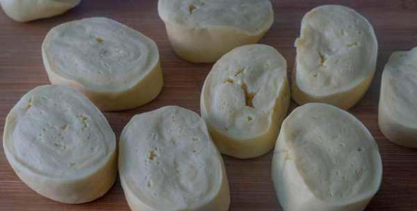 家庭做面包的简单方法,在家做面包简单做法电饭煲图31