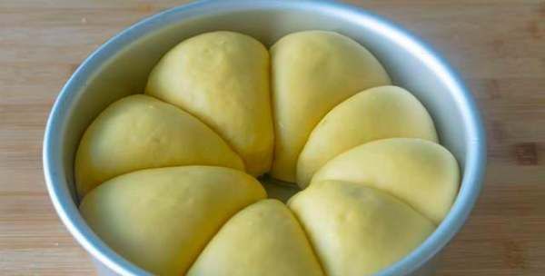 家庭做面包的简单方法,在家做面包简单做法电饭煲图25