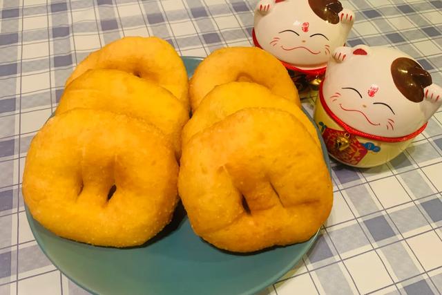 油条饼怎么做才松软（蓬松酥脆的大油条和油饼一步到位）(3)