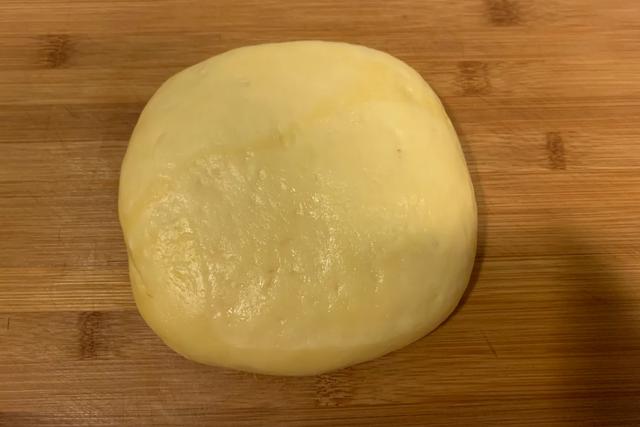 油条饼怎么做才松软（蓬松酥脆的大油条和油饼一步到位）(16)