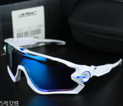 oakley眼镜怎么样？欧克利眼镜好吗？