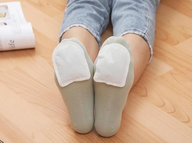 寒潮来袭应该做好什么措施（教您10个御寒保暖小技巧）(2)