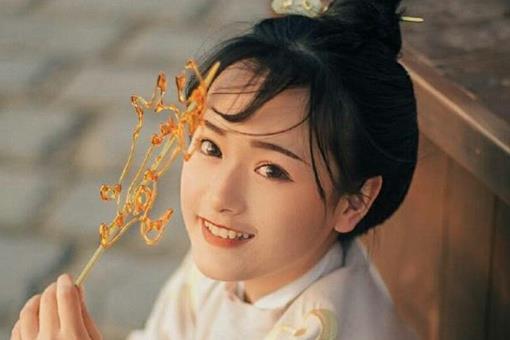 弄璋之喜于弄瓦之喜是什么意思有什么典故?