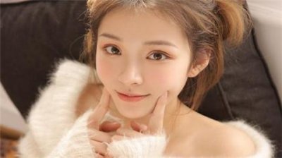 ​正在追的女生主动发红包给我，收还是不收？