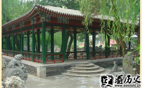 纳兰容若故居渌水亭