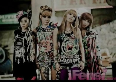 ​介绍韩流二代女团09七雄-2NE1