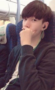 ​斗鱼绝地一哥17shou声誉返来，网友：作为你的粉丝咱们相称有牌面