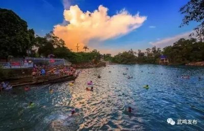 ​美在武鸣｜四季恒温，天然泳池——武鸣灵水