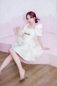 ​火箭少女张紫宁，颜值与才华并存，这些美图你必须看看！