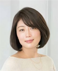 ​告别老气！这些短发发型让50-60岁女士重焕青春