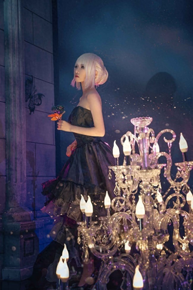 Cos美图:黑化吾王,正片saber alter,高贵冷艳晚礼服,真的美!