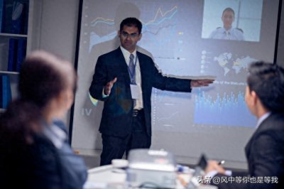 ​副总裁和总经理谁的职位和权力大？