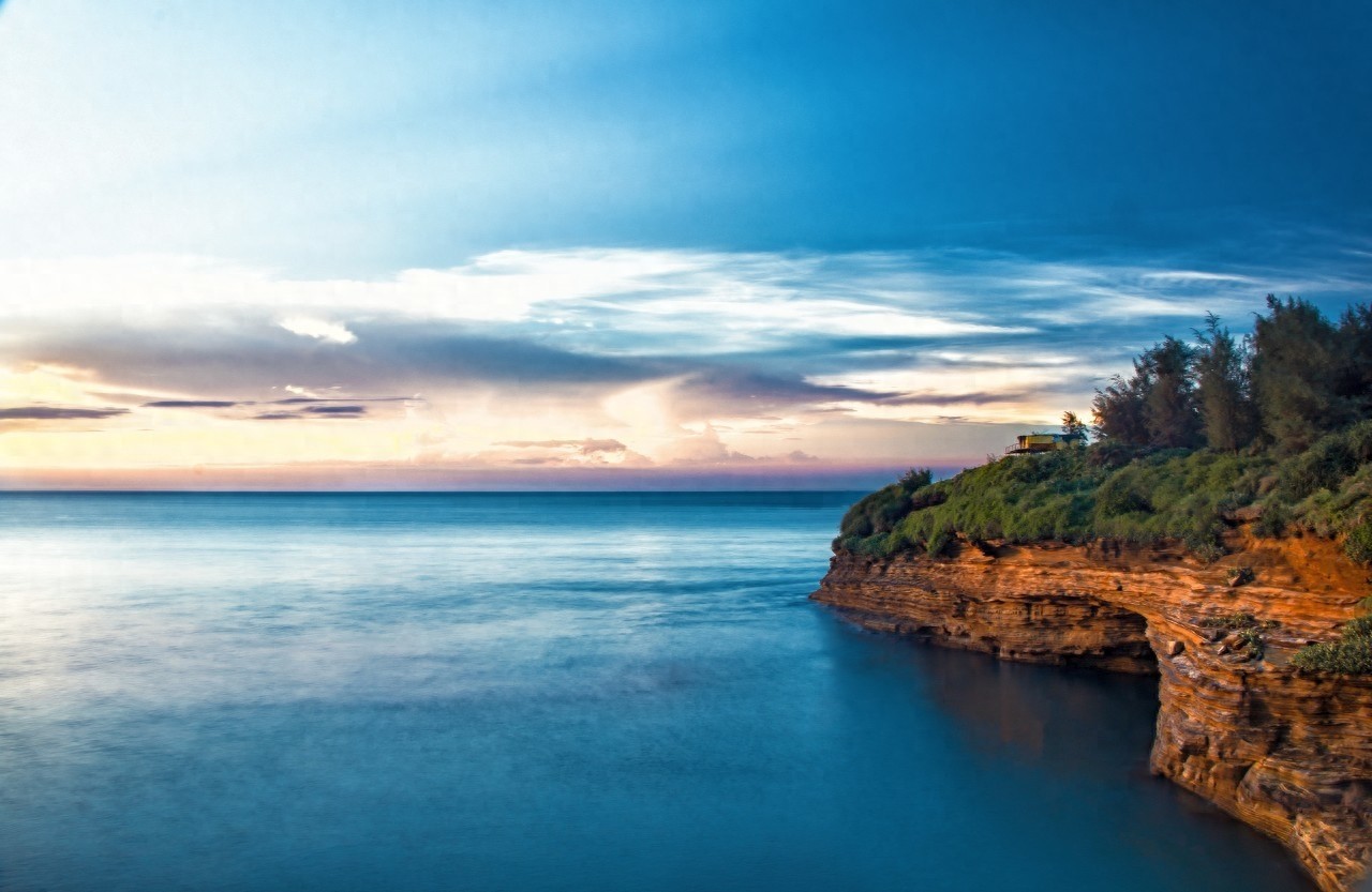 恋人岬又称为情人崖,是关岛最有名的旅游景点