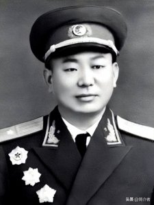 ​享年98岁的广西军区原政委——方国安