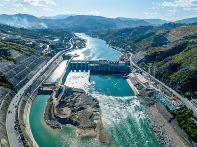 ​金沙江银江水电站投产发电