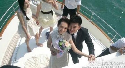 ​前男友张戈喊话王鸥：管好你的人别再打扰我