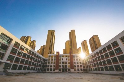 ​襄阳四中初中部落户东津世纪城 今秋开始招生