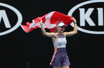 ​网球——澳网：沃兹尼亚奇正式退役