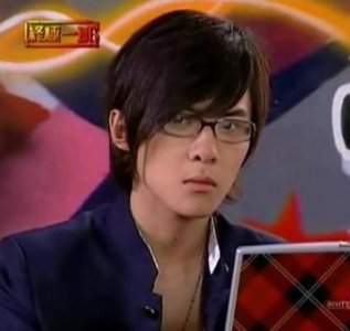 ​还记得《终极一班》里的雷克斯吗？他现在长这样