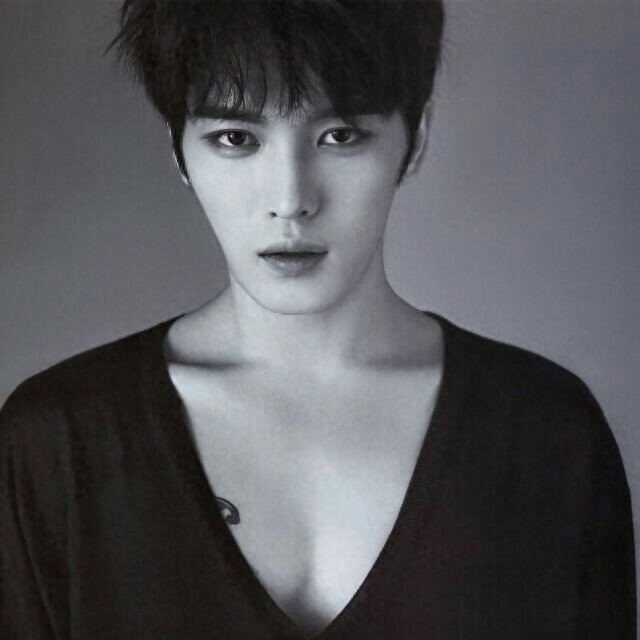 金在中：韩国第一美男子，一个非常有才华的偶像