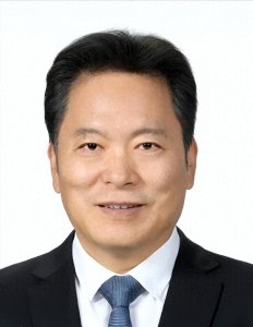 ​袁炳忠不再担任新华通讯社副社长