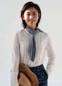 ​主持人李七月，最美图片12张，你喜欢哪张呢？