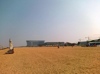 ​放松心灵亲近自然 东疆湾沙滩景区