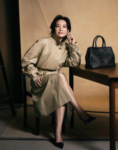 ​贾玲担任奢侈品牌Prada代言人