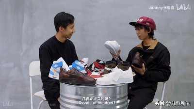 ​庞麦郎的这一年：为开演唱会做发型，新经纪人希望利用好庞麦郎的IP价值，父亲