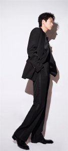 ​帅哥系列壁纸第444期-魏大勋