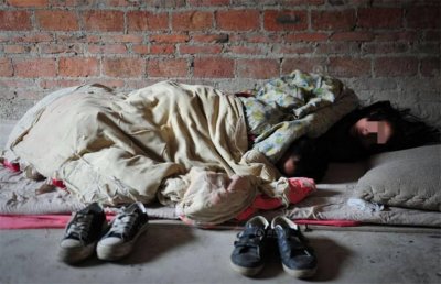 ​人贩子拐卖的20万儿童，都有什么遭遇？看完这组图，刺痛家长的心