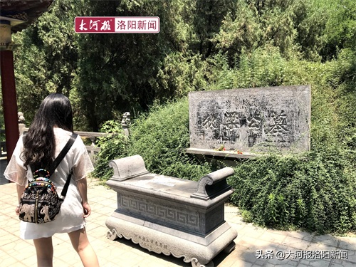 河南洛阳白马寺里的狄仁杰墓碑丢了？官方：只是移走和保存起来了