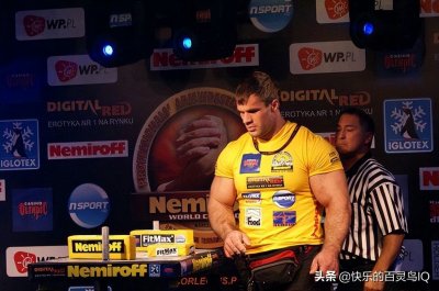 ​世界扳手腕大赛冠军，肱二头肌比你大腿还粗，曾秒杀史泰龙