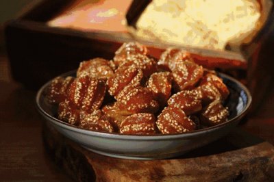 ​14种中国爆款小吃，全吃过的人太有福气了！