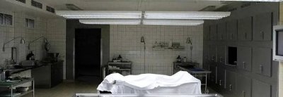 ​故事：火葬场烧尸人自述：每当有年轻漂亮的女尸，我都会格外留意